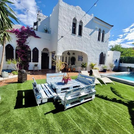 Gatu Premium Villa Lurberri Piscina Privada, 4 Dormitorios, 2 Banos, Parking , Jardines, " Preferente Mayores De 25 Anos Y Familias " In Y Barbacoa 奇克拉纳－德拉弗龙特拉 外观 照片