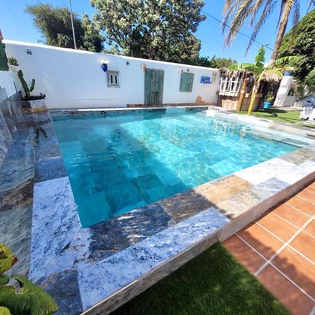 Gatu Premium Villa Lurberri Piscina Privada, 4 Dormitorios, 2 Banos, Parking , Jardines, " Preferente Mayores De 25 Anos Y Familias " In Y Barbacoa 奇克拉纳－德拉弗龙特拉 外观 照片