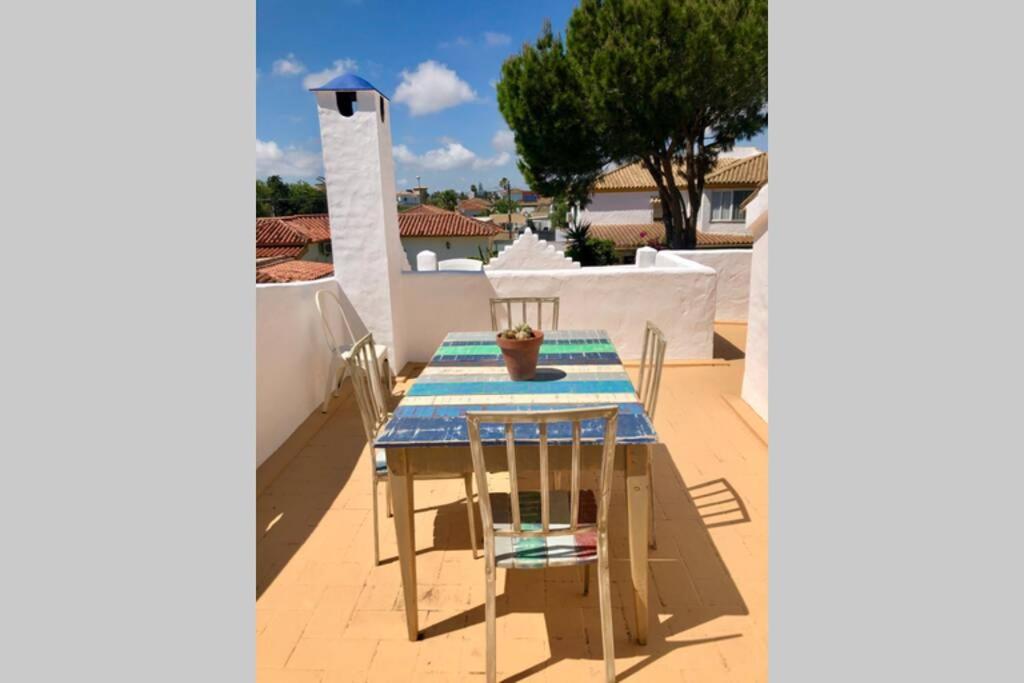Gatu Premium Villa Lurberri Piscina Privada, 4 Dormitorios, 2 Banos, Parking , Jardines, " Preferente Mayores De 25 Anos Y Familias " In Y Barbacoa 奇克拉纳－德拉弗龙特拉 外观 照片