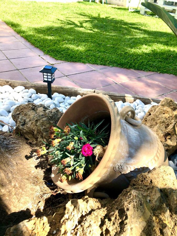 Gatu Premium Villa Lurberri Piscina Privada, 4 Dormitorios, 2 Banos, Parking , Jardines, " Preferente Mayores De 25 Anos Y Familias " In Y Barbacoa 奇克拉纳－德拉弗龙特拉 外观 照片