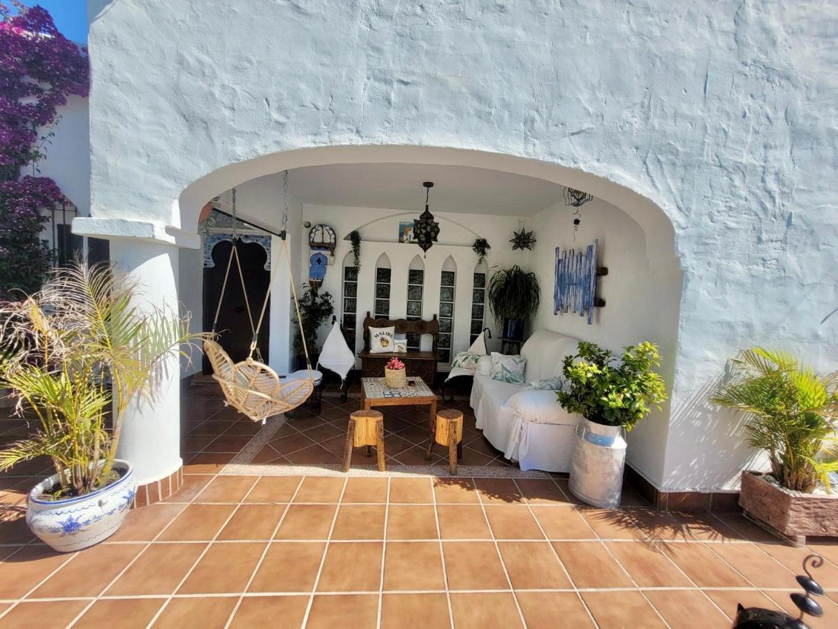 Gatu Premium Villa Lurberri Piscina Privada, 4 Dormitorios, 2 Banos, Parking , Jardines, " Preferente Mayores De 25 Anos Y Familias " In Y Barbacoa 奇克拉纳－德拉弗龙特拉 外观 照片