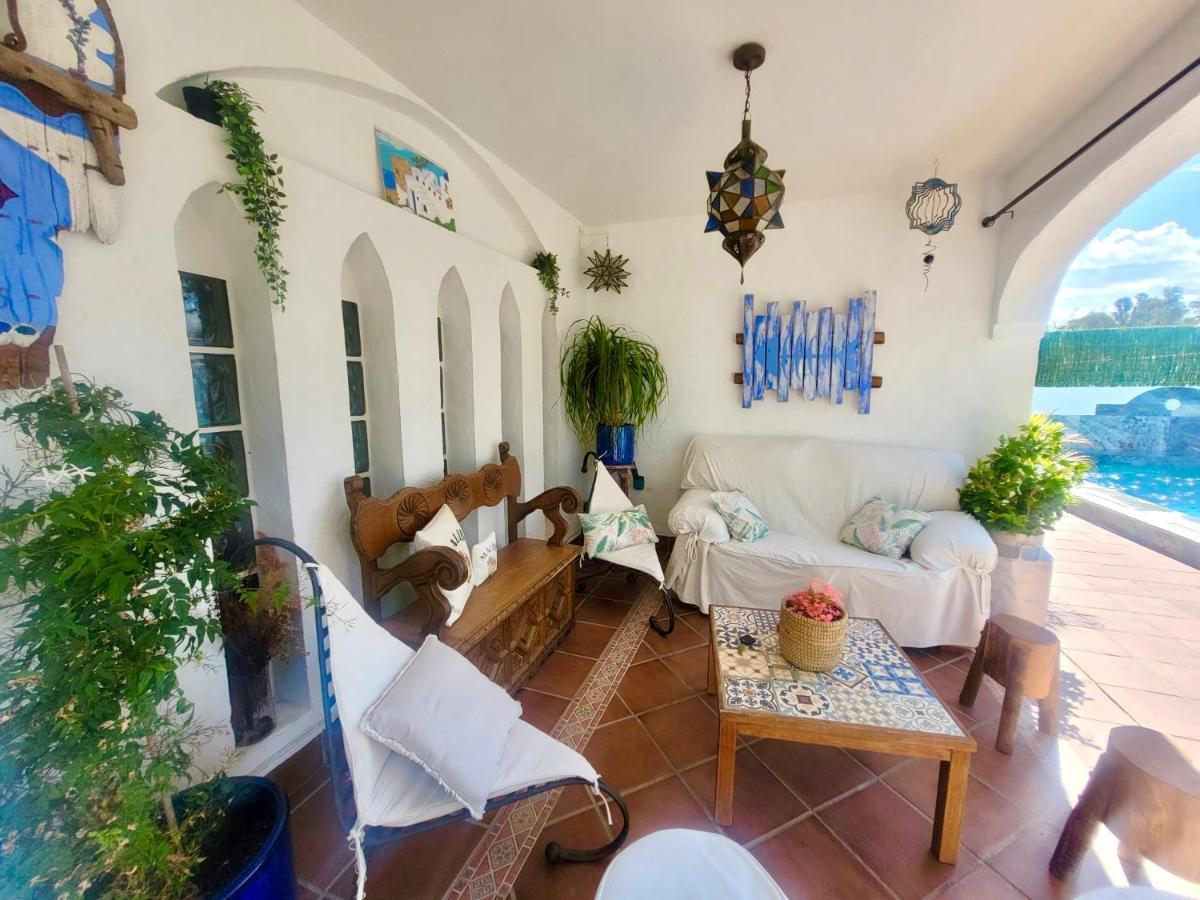 Gatu Premium Villa Lurberri Piscina Privada, 4 Dormitorios, 2 Banos, Parking , Jardines, " Preferente Mayores De 25 Anos Y Familias " In Y Barbacoa 奇克拉纳－德拉弗龙特拉 外观 照片